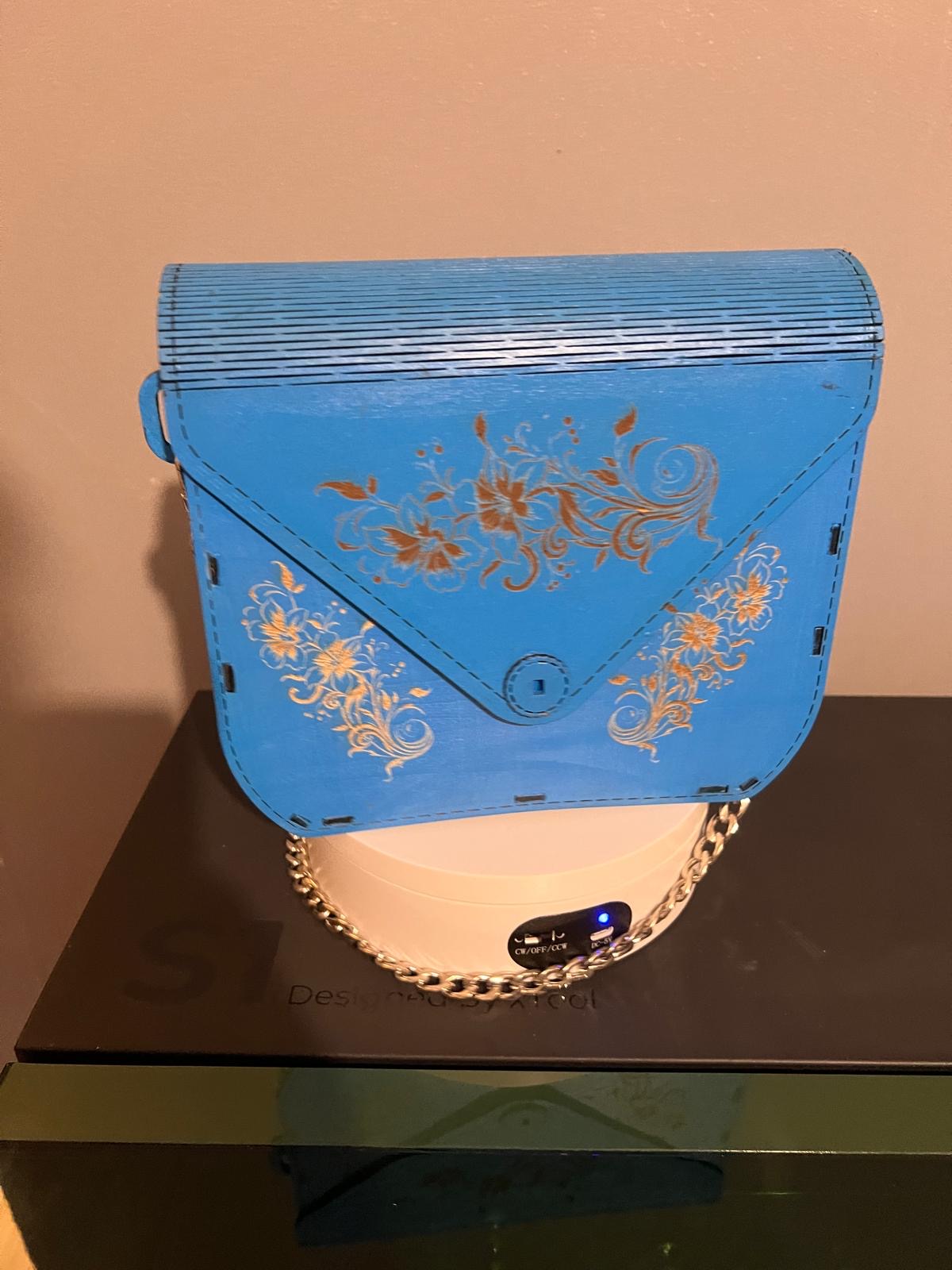 Sac bandoulière en bois
